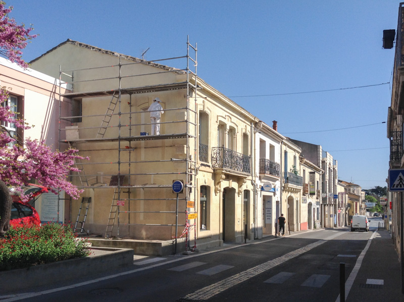 Les tracés précis sont reportés sur le mur