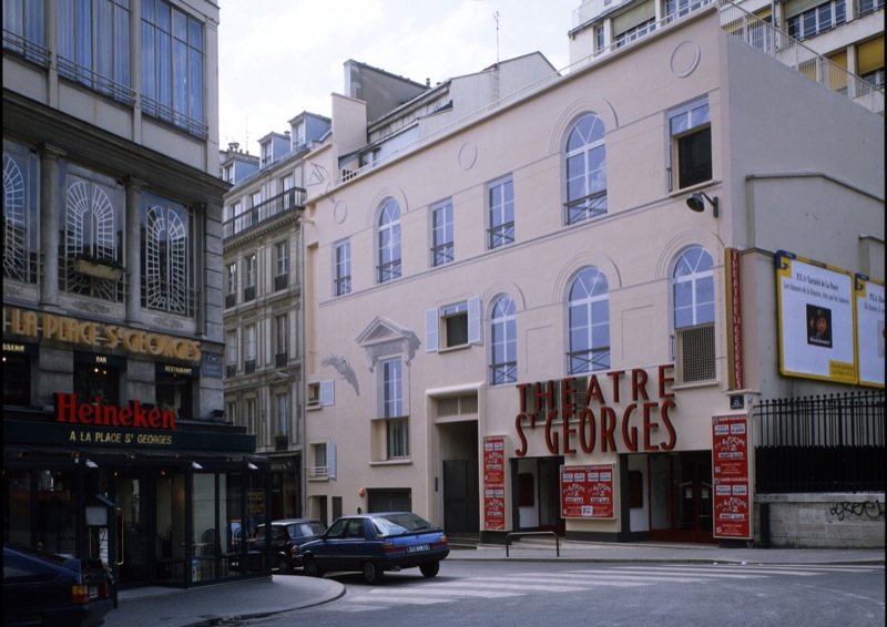 Le théâtre Saint-Georges, trompe-l’oeil architectural tout en anamorphose.