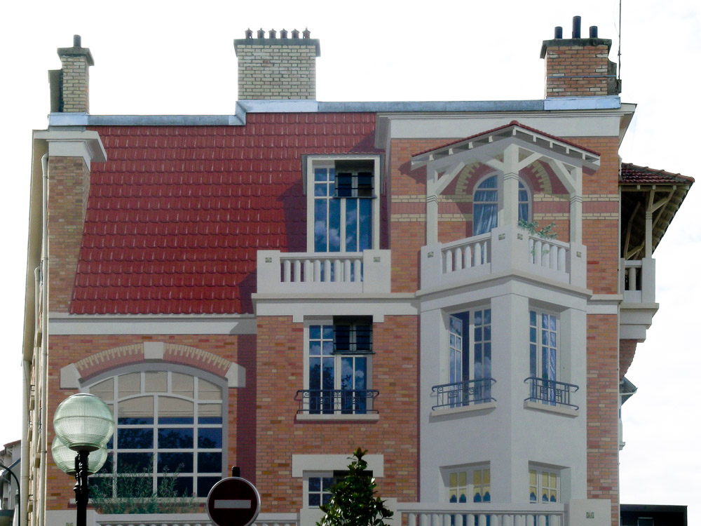 L’effet trompe-l’oeil réside dans la justesse de la perspective et le « rendu » des matières, des couleurs, de la lumière et des ombres.